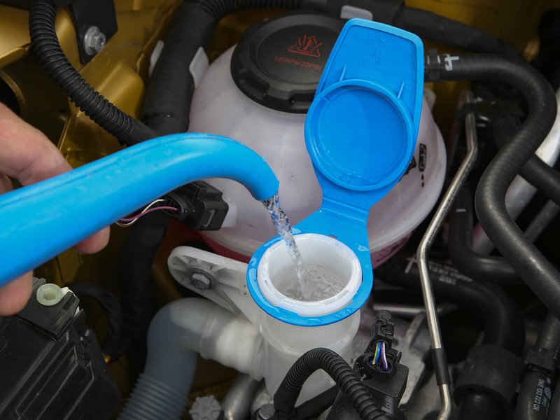 scheibenreiniger-winter.jpg Bild scheibenreiniger-winter.jpg